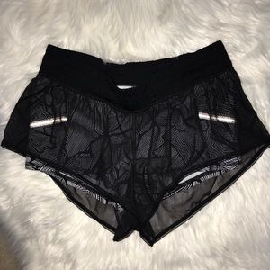 Lululemon shorts/spandex